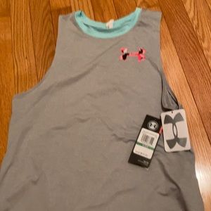 NWT girls large Under Armour tank